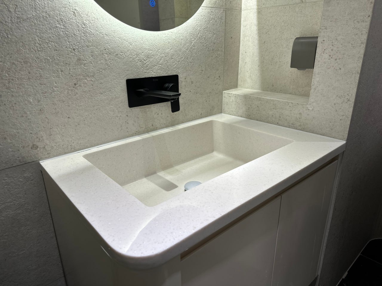 photo_2025-03-28_10-38-10