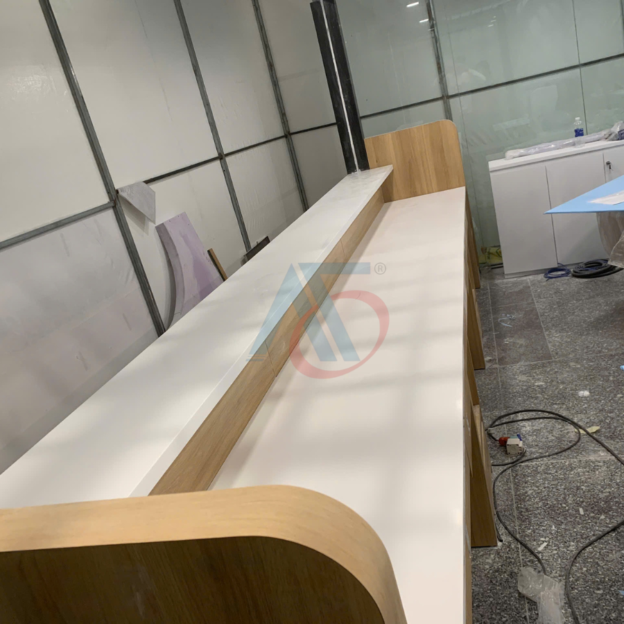 đánh_giá_đá_solid_surface_qua_hình_ảnh_công_trình_thực_tế