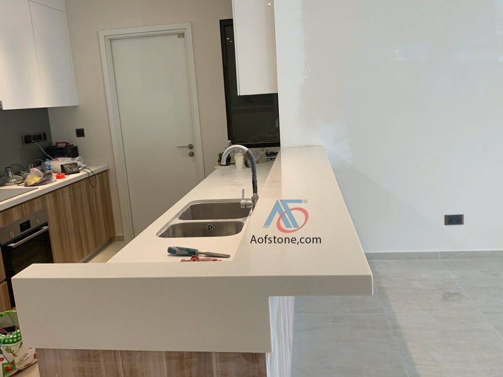 mua_đá_solid_surface_làm_mặt_bếp_cao_cấp_ở_đâu?